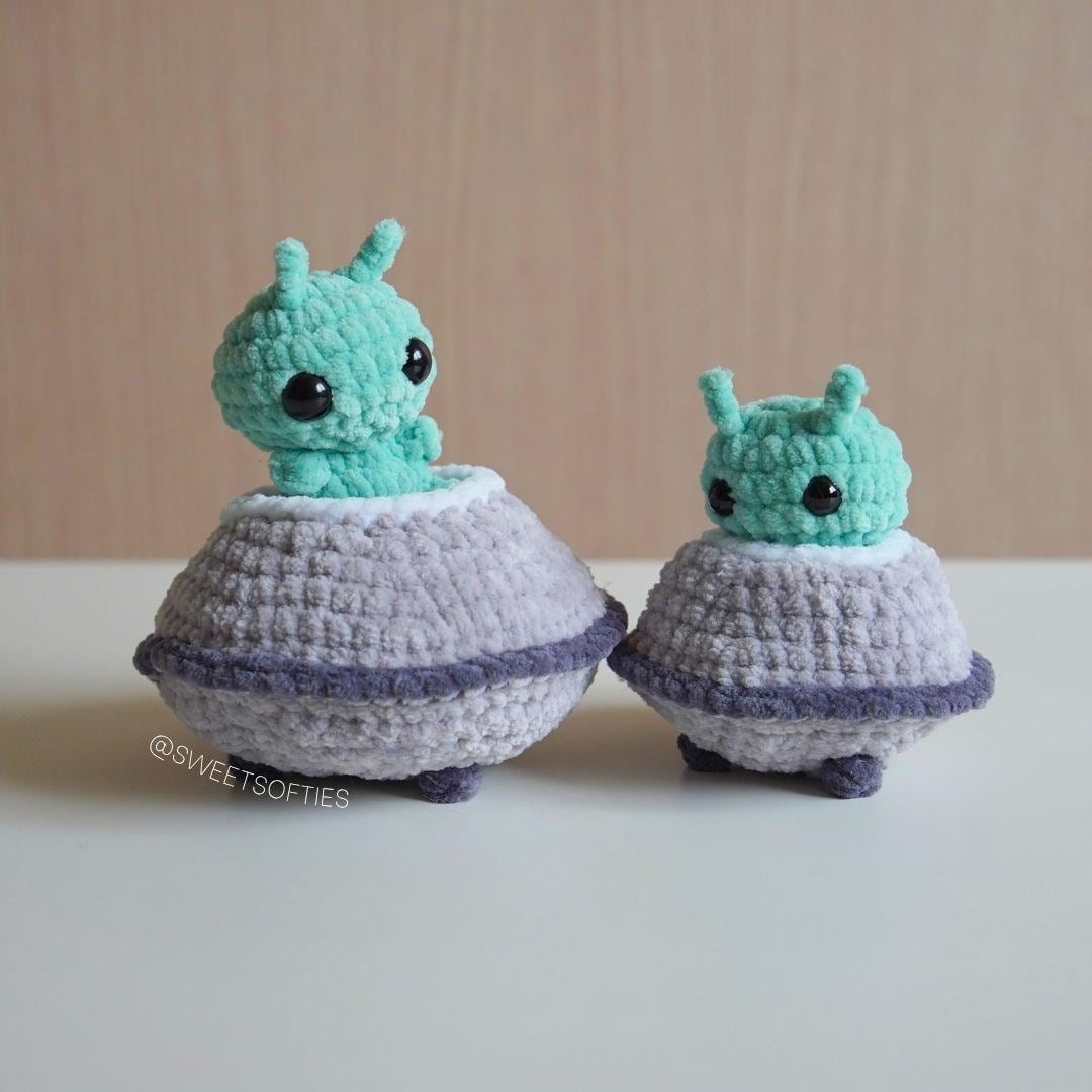 Pocket Alien & UFO Crochet Pattern · Amigurumi Space Galaxy