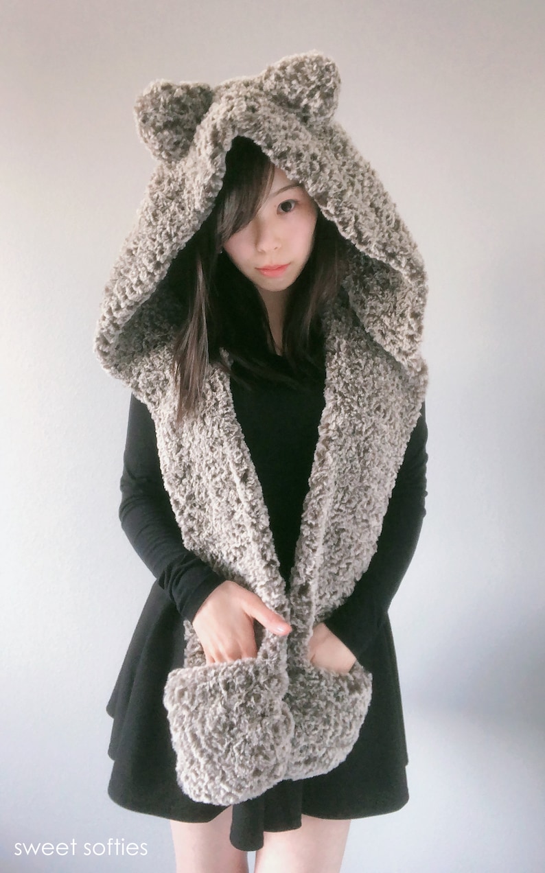 Free Crochet Pattern: Hooded TIMBER WOLF Scarf DIY Tutorial quick easy cute animal ears furry fox cat snoodie snood hood hoodie pockets image 3