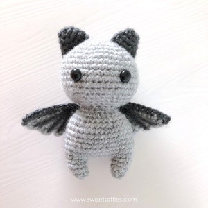 Free Crochet Pattern: SIR BATWINGTON DIY Tutorial quick easy cute small mini spooky Halloween bat kawaii goth cat kitty kitten neko wings image 2