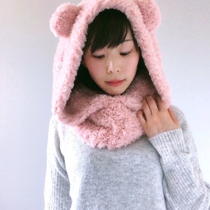 Free Crochet Pattern DIY Tutorial: Fluffy Hooded Bear Cowl quick easy cute modern beginner winter women girl japanese korean fashion image 6