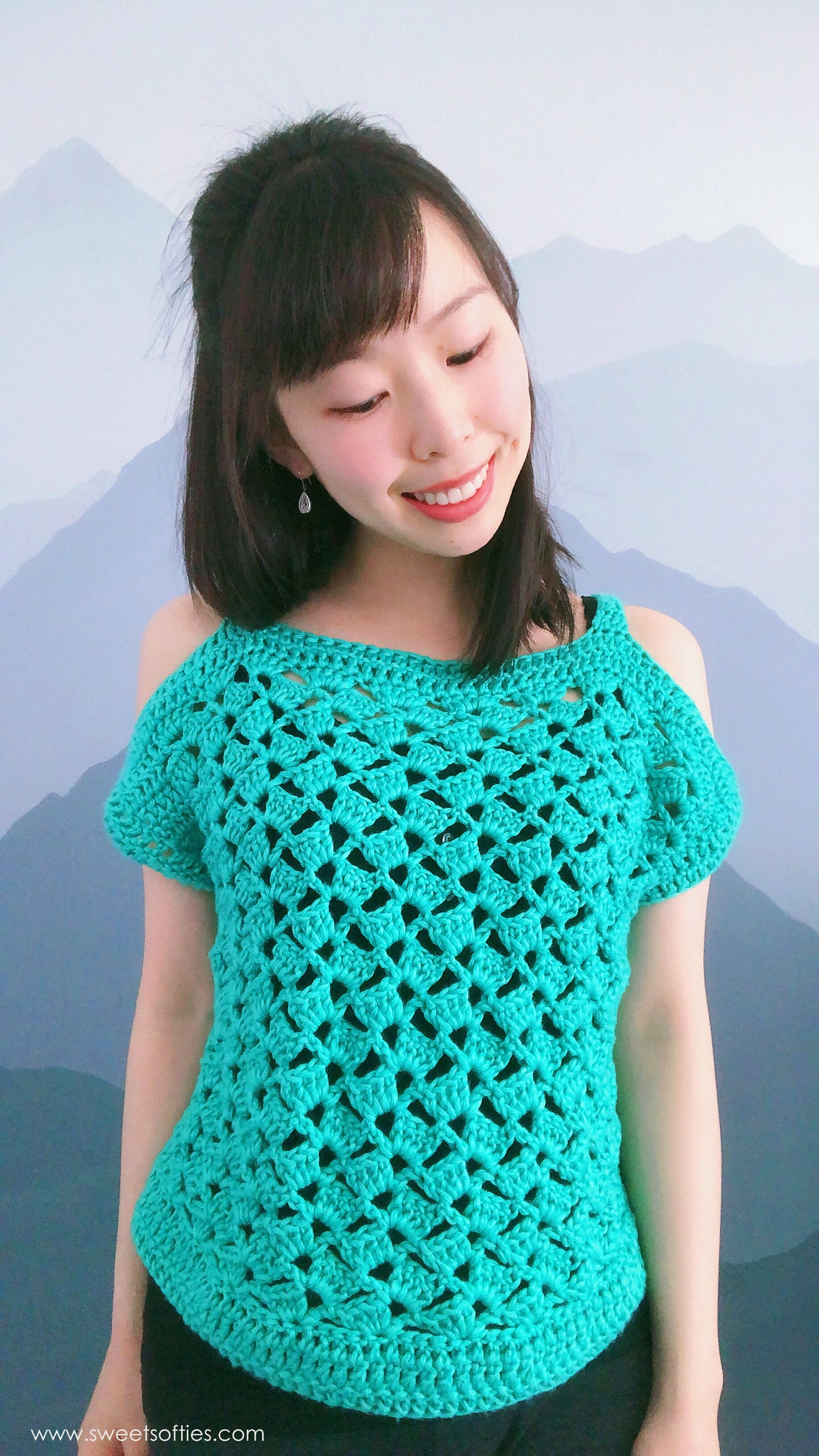 Free Crochet Pattern DIY Tutorial: Cabana Cold-shoulder Top - Etsy