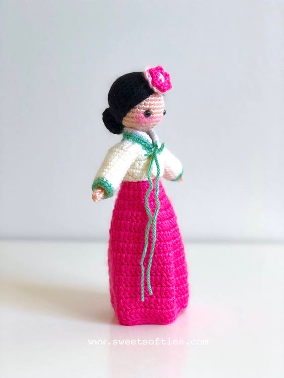 hanbok doll