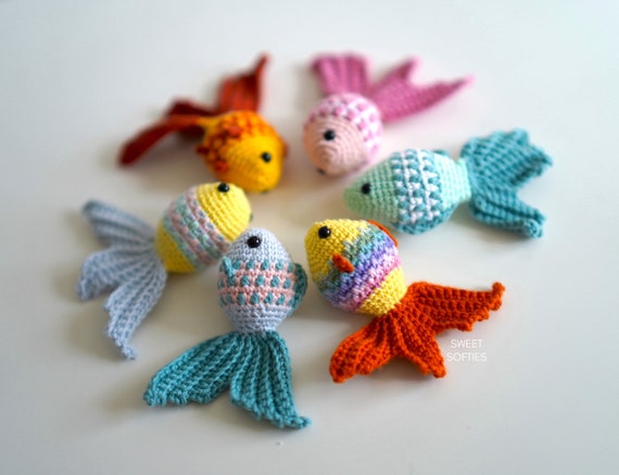 Mosaic Goldfish Crochet Pattern · Fish Amigurumi Tutorial Keychain Charm No Sew Easy Beginner Stuffed Animal Toy Unisex Colorful Yarn Cute