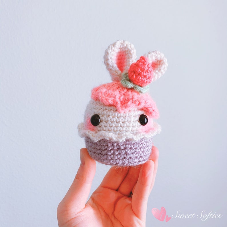 Bunny Rabbit Strawberry Frosted Cupcake Dessert, Free Crochet Pattern DIY Tutorial quick easy cute kawaii beginner yarn amigurumi knitting image 1