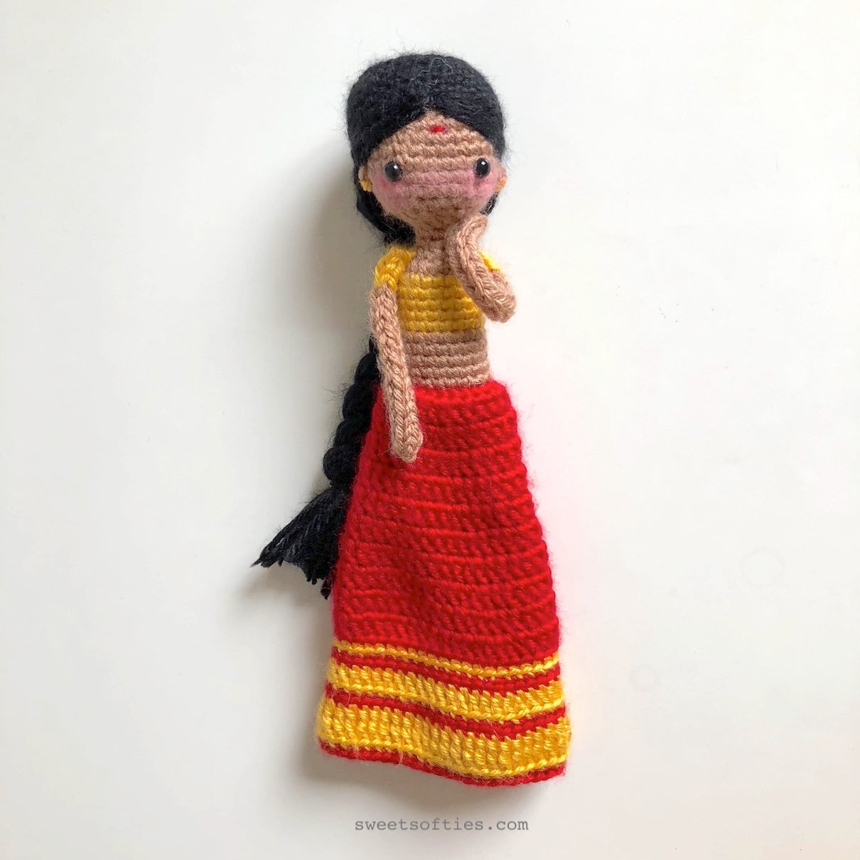 International Doll East Indian: Sanjana | Amigurumi Crochet