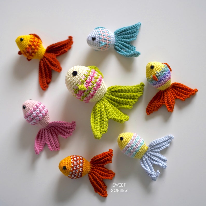Mosaic Goldfish Crochet Pattern Fish Amigurumi Tutorial Keychain Charm No Sew Easy Beginner Stuffed Animal Toy Unisex Colorful Yarn Cute image 5