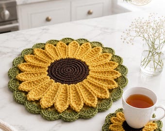 Patrón de camino de mesa y posavasos de ganchillo con diseño de girasoles (descarga en PDF)