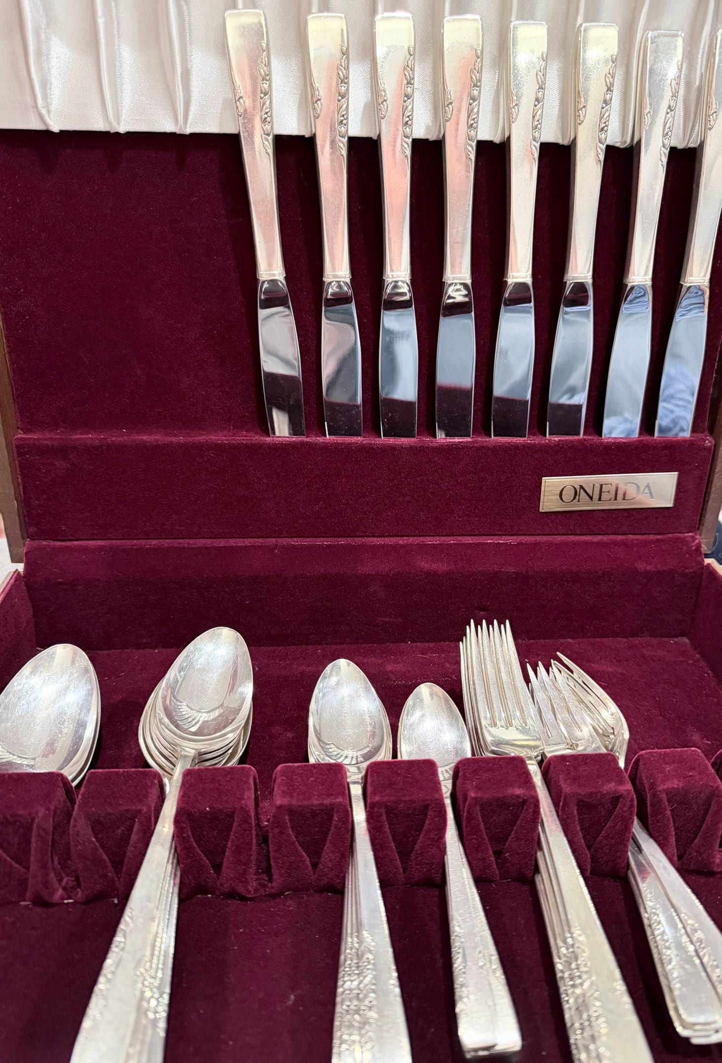 Vintage Oneida Flatware - Etsy Canada