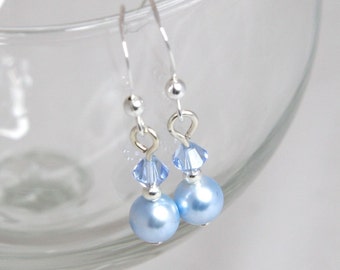 Pendientes de novia azules, pendientes Something Blue, pendientes de perlas y cristales de Swarovski, pendientes de boda