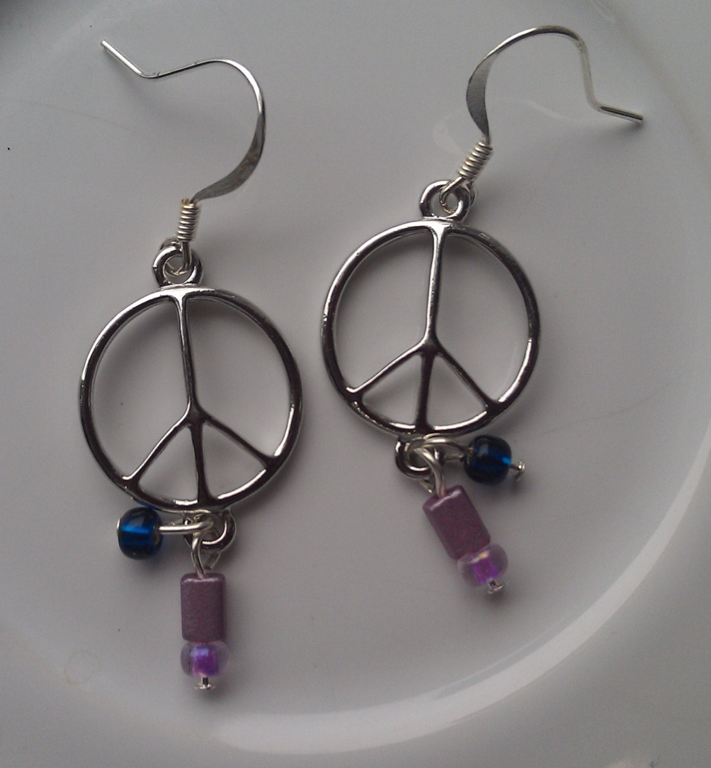 Pretty Peace Earrings Beaded Peace Earrings Peace Earrings Etsy Denmark