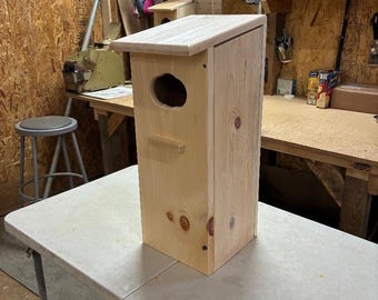 Uncle Dunkels Premium Pine Wood Duck House – Rustic Handmade Duck Nesting Box (Hanging)