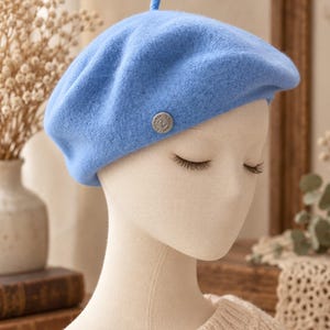 Soft Wool French Artist Beret, Solid Color Vintage Slouchy Hat, Women’s Parisian Winter Cap, 10 Colors, 56–58cm