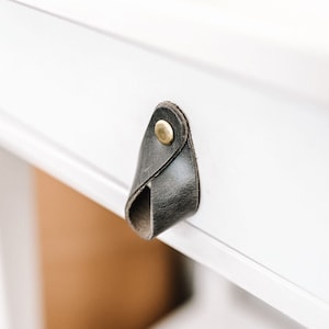 Leather Drawer Handles Leather Pulls, Leather Knobs,  Handles, Cupboard Handles, Wardrobe handles, knob pulls Midcentury Modern Pulls
