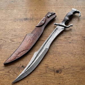 Handmade Damascus Steel Shashka Sword | 28" Patterned Blade | Leather Sheath | Medieval Display Collectible
