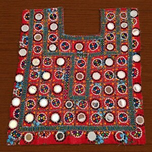 Mirror Banjara Dress Patches & Appliques Handmade Mirror Embroidery Work Vintage Banjara Yoke Patch Boho Styling Panel