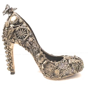 High Heel Pump Steampunk  Unique Womens Diva Gift Gold Black Stilletto Altered Jessica Simpson Brand Girlie Closet Display Butterfly Jewels