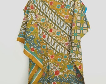 Indonesian Batik fabric javanese blue yellow 100% soft Cotton floral butterfly printed pagi sore 2 patterns in 1 kebaya sarong peranakan