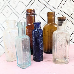 Antique glass bottles, medicine, poison, food, household glass bottles, good condition no chips or cracks, early 20th century glass