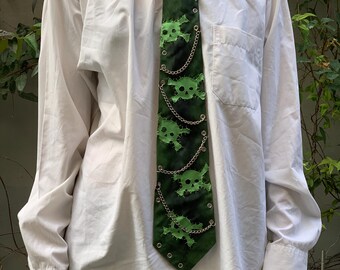 Skull head tie