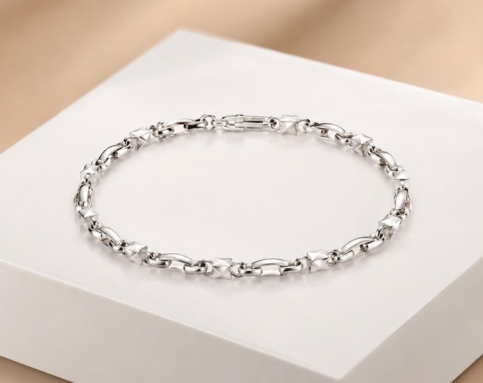 Restored Sterling Silver Geometric Link Bracelet – Polished Retro Jewelry