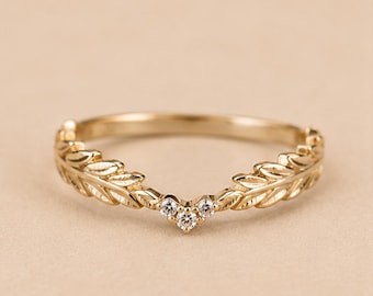 Leaf Ring Guard • Botanical Ring Guard • Leaf Band Ring • Curved Enhancer Ring • Round Cut Accent Ring • Stackable Bridal Ring