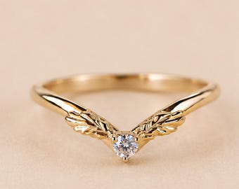 Leaf Ring Guard • Botanical Ring Guard • V Shape Enhancer Ring • Curved Leaf Band • Round Cut Accent Ring • Stackable Bridal Ring