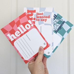 Hallo! Ausfüllbare Postkarten für Kinder | 40 bunte Premium-Postkarten für Kinder, zum Ausfüllen von Thinking of You Camp-Buchstabenkarten mit Schreibaufsätzen