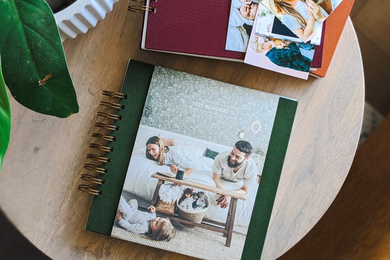 Elegant Linen Scrapbook Photo Album & Journal Personalized Family Album Gift, Gift for Mom Friend Grandma Her Wedding image 4