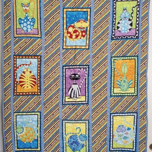 Colorful Cat Quilted Blanket - Perfect Gift for Cat Lovers! Lap-Sized Throw for Home or Couch Decor