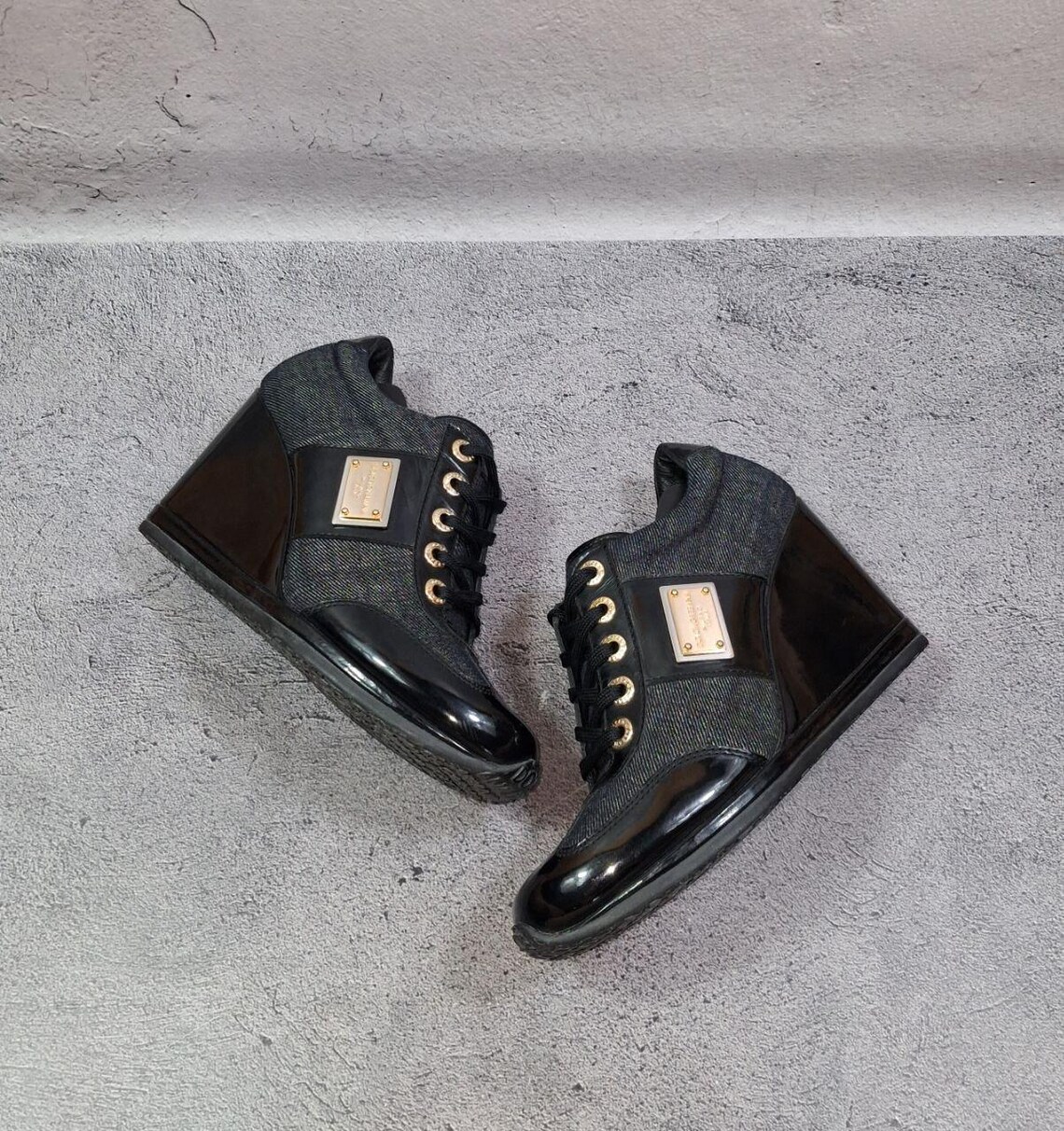 38 Eu (7 US) Vintage Patent Leather and Denim Boots Dolce & Gabbana Shoes, foto 2 di 5