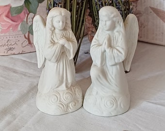 Paire d'anges en biscuit vintage shabby chic