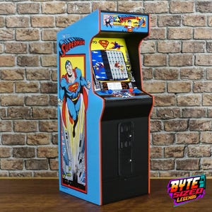 Miniatura de máquina recreativa Taito Superman / Réplica retro a escala 1:12 / Accesorio para fotografía de juguetes, diorama, juego clásico de 1988