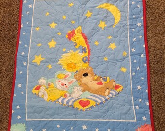 Baby quilt  bear bunny  giraffe lap quilt baby blanket on and stars