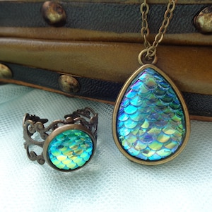 Mermaid ring necklace dragon jewelry fish scales fantasy Elven jewelry fairytale medieval free size gift for women green blue scales