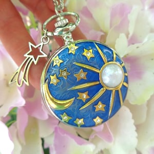 Kettinghorloge zilveren zon maan en sterren zakhorloge vintage stijl Victoriaanse kosmos cadeau voor vrouwen