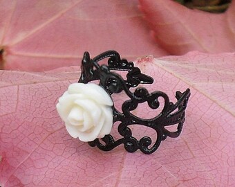 Black ring with white rose filigree Vintage gothic flower ring Victorian jewelry gardener gift medieval gift for women