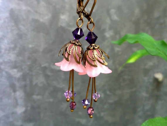 Etsy flower hotsell earrings