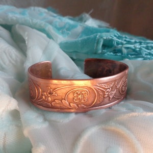 Copper bangle Art Nouveau style bracelet cuff tendrils and flowers unique handmade gift for women and men image 5