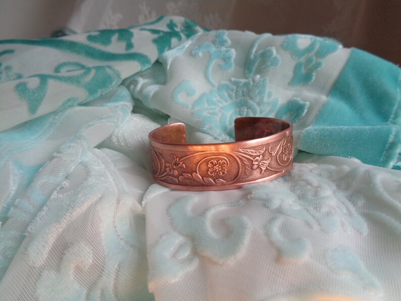 Copper bangle Art Nouveau style bracelet cuff tendrils and flowers unique handmade gift for women and men image 3