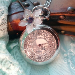 Kettenuhr Taschenuhr im Viktorianischen Jugendstil Vintage Stil Art silber mit Blüte romantisches Geschenk für Frauen Bild 1