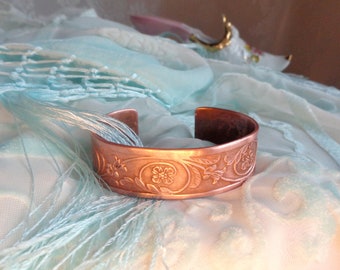 Copper bangle Art Nouveau style bracelet cuff tendrils and flowers unique handmade gift for women and men