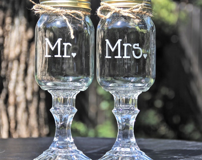 2 Mason Jar Wine Glasses Mr and Mrs Redneck Wine Glass Set Etsy