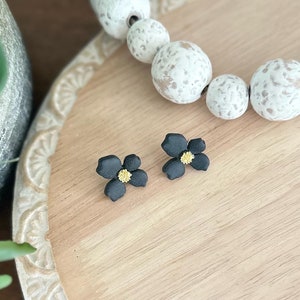 Flower Stud Earrings / Flower Clay Earrings / Clay Earrings / Floral Earrings / Classy Earrings / Floral Post Earrings / Evening Earrings image 2