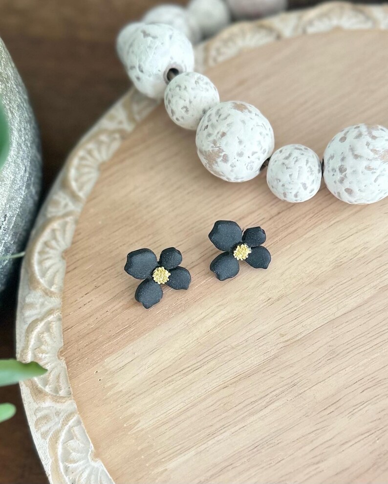 Flower Stud Earrings / Flower Clay Earrings / Clay Earrings / Floral Earrings / Classy Earrings / Floral Post Earrings / Evening Earrings image 2