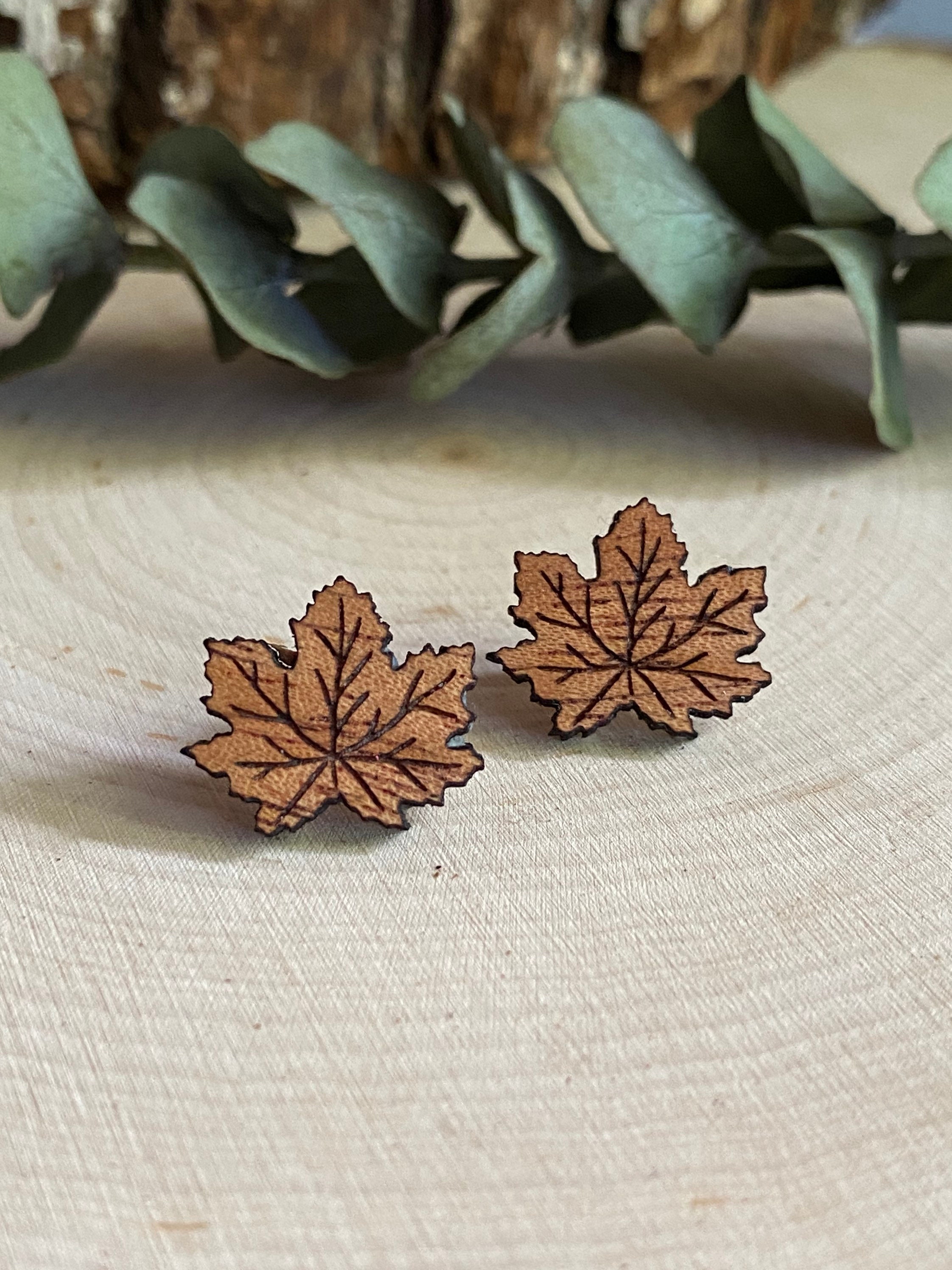 Maple leaf earrings studs Clearance