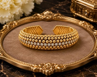 Pulsera rígida de oro amarillo de 18 quilates con diamantes / Brazalete italiano de diseño con cuentas, 103,2 g