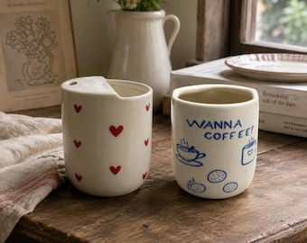 Ceramic Travel Mug with Lid – Red Heart and Blue Coffee Doodle Stoneware 13 oz, Gift for Coffee Lovers, Daily Travel and Office Cup