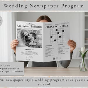 Puede incluir: Un programa de boda estilo periódico con una fotografía en blanco y negro de una pareja en la portada, titulado Our Featured Publication, y un crucigrama Couple's Challenge en la contraportada con pistas horizontales y verticales.