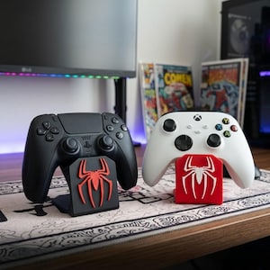 Surper Hero Controller Stand, 3D Printed Gaming Desk Base Display Holder, Universal Gamepad Mount