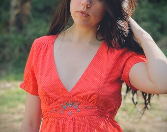 Cardinal top